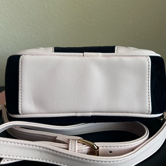 Juicy Heritage Black & Pink Crossbody Bag - Picture 3 of 4